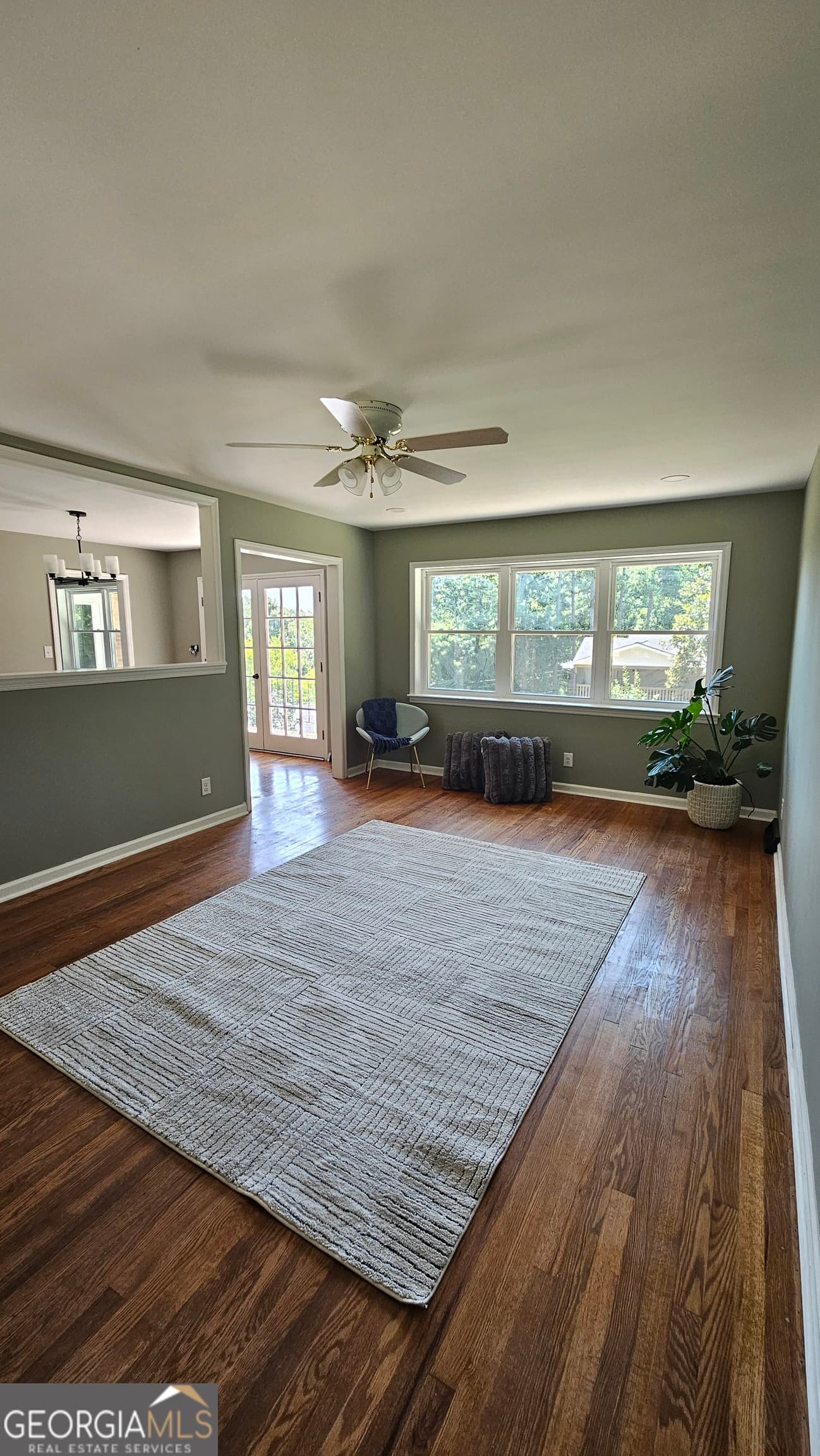 4 bedroom, 2 bathroom, 1,918 sq ft single family residence for sale at 1305 Dana Drive, Dalton, GA 30720 — photo 5