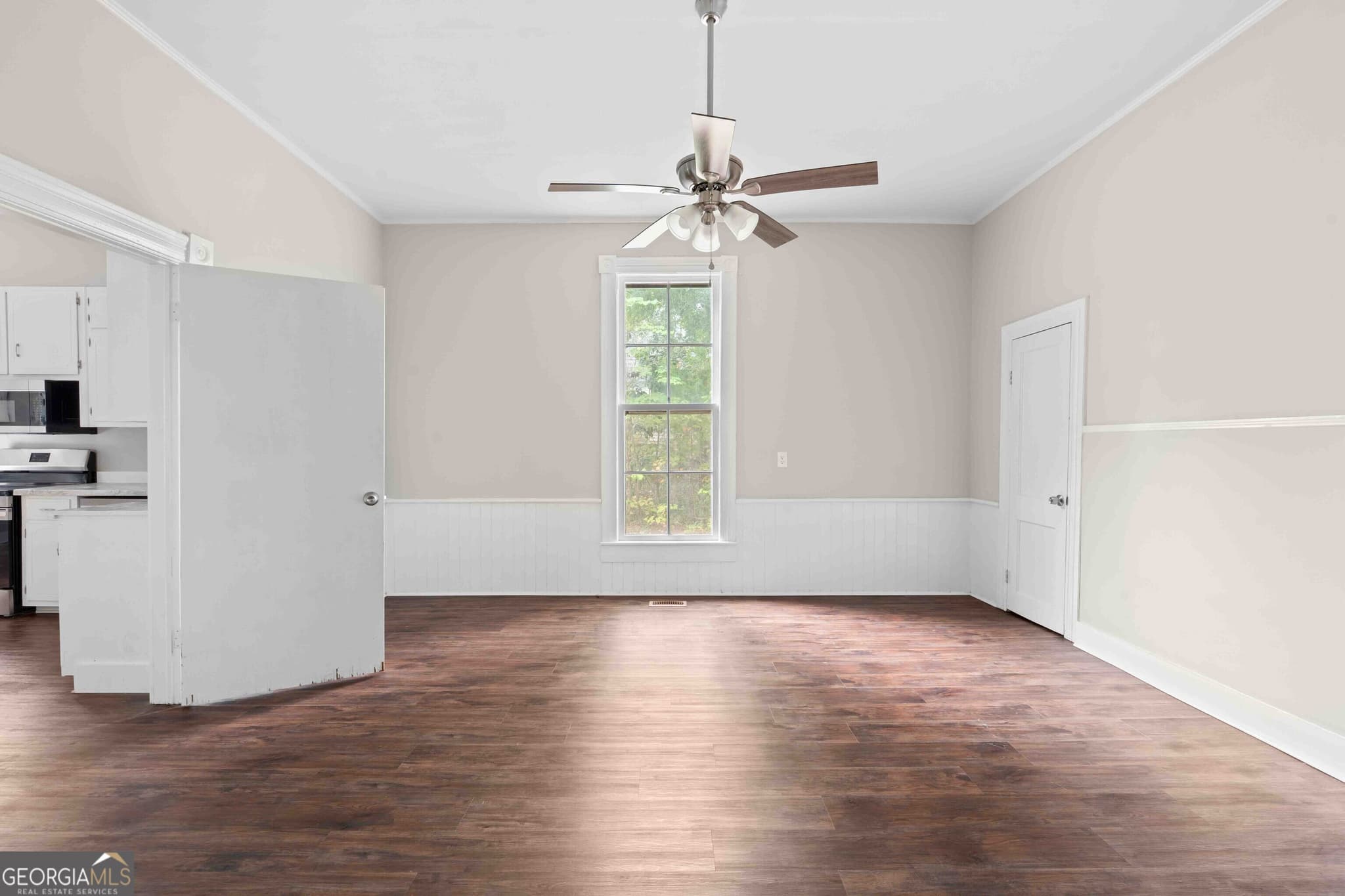 4 bedroom, 2 bathroom, 2,074 sq ft single family residence for sale at 30 Depot Street, Molena, GA 30258 — photo 10