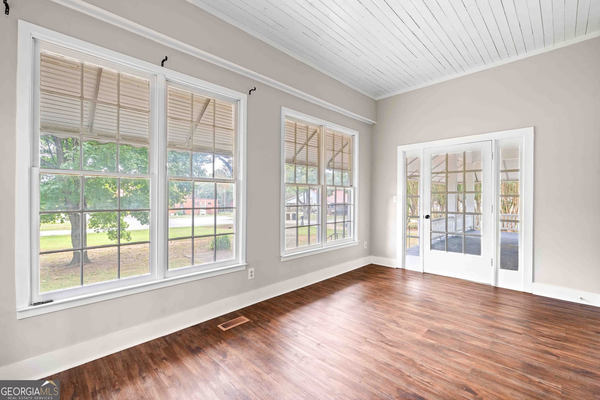 4 bedroom, 2 bathroom, 2,074 sq ft single family residence for sale at 30 Depot Street, Molena, GA 30258 — photo 8