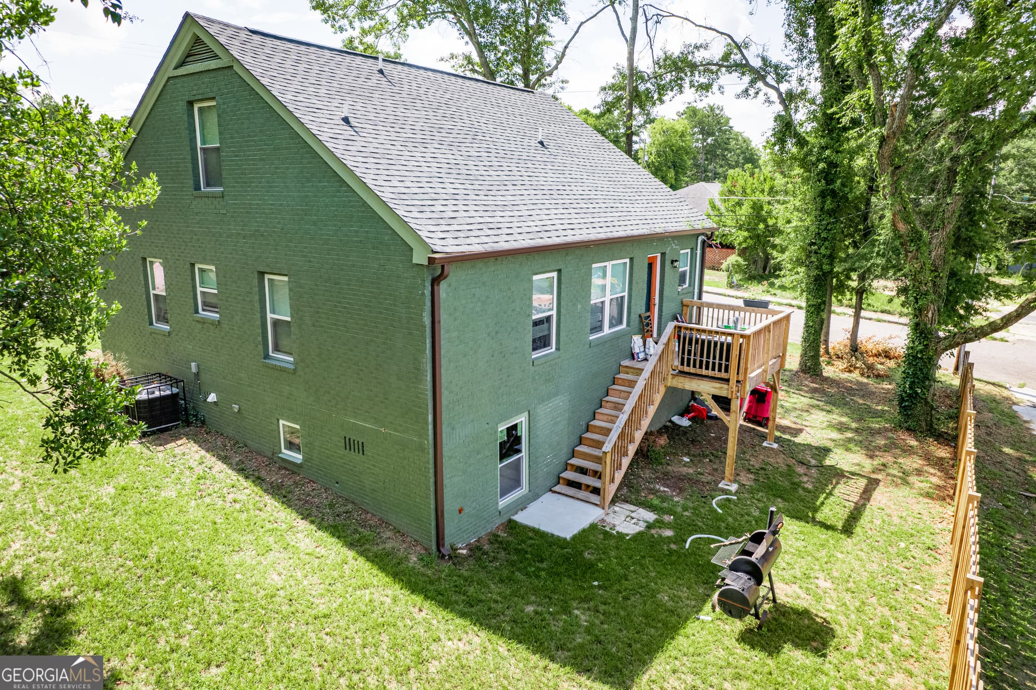 3 bedroom, 2 bathroom, 1,431 sq ft single family residence for sale at 2809 Cherry Avenue, Macon, GA 31204 — photo 7