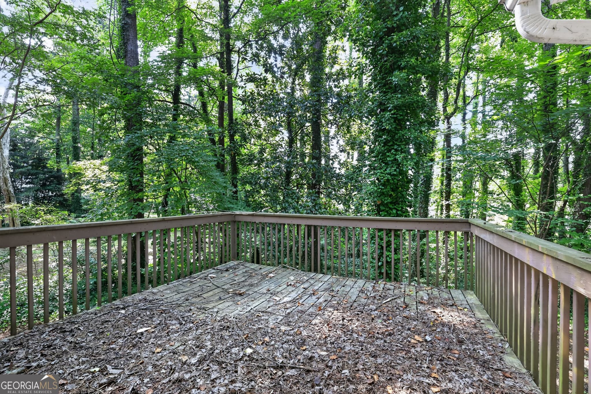 3 bedroom, 2.5 bathroom, 1,600 sq ft single family residence for sale at 5105 Stone Trace, Stone Mountain, GA 30083 — photo 6