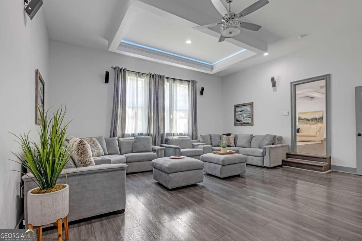 5 bedroom, 4.5 bathroom, 3,604 sq ft single family residence for sale at 2535 Octavia Lane, Marietta, GA 30062 — photo 9