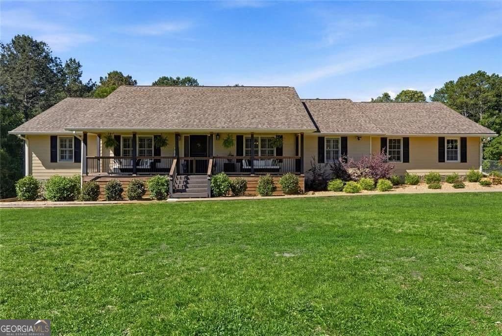 6 bedroom, 3 bathroom, 4,900 sq ft single family residence sold at 81 Carter Road, Cartersville, GA 30120