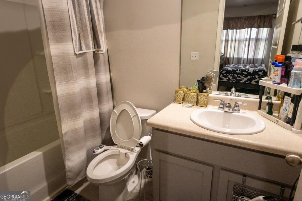 5 bedroom, 3.5 bathroom single family residence for sale at 1923 Stanton Way, Mcdonough, GA 30253 — photo 7