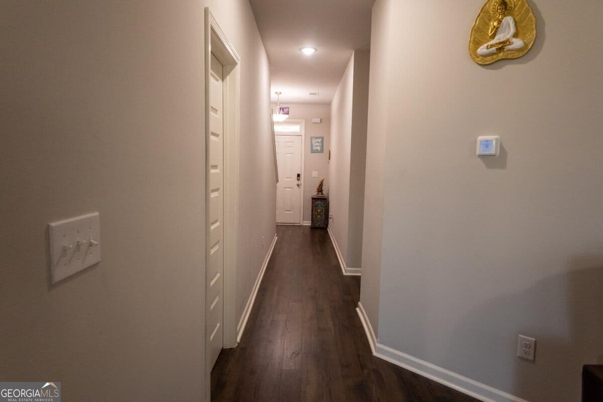 5 bedroom, 3.5 bathroom single family residence for sale at 1923 Stanton Way, Mcdonough, GA 30253 — photo 4