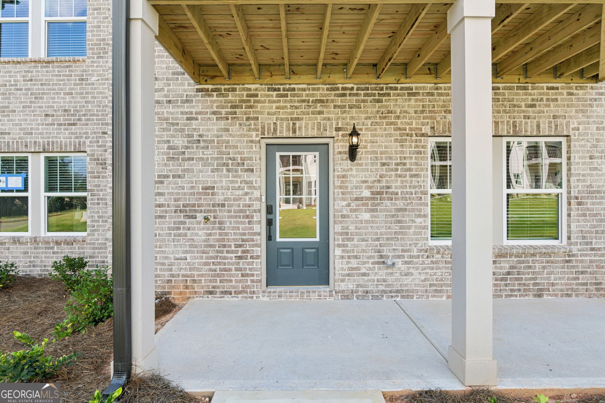 4 bedroom, 3.5 bathroom, 2,386 sq ft townhouse for sale at 431 Elise Way, Lawrenceville, GA 30045 — photo 3