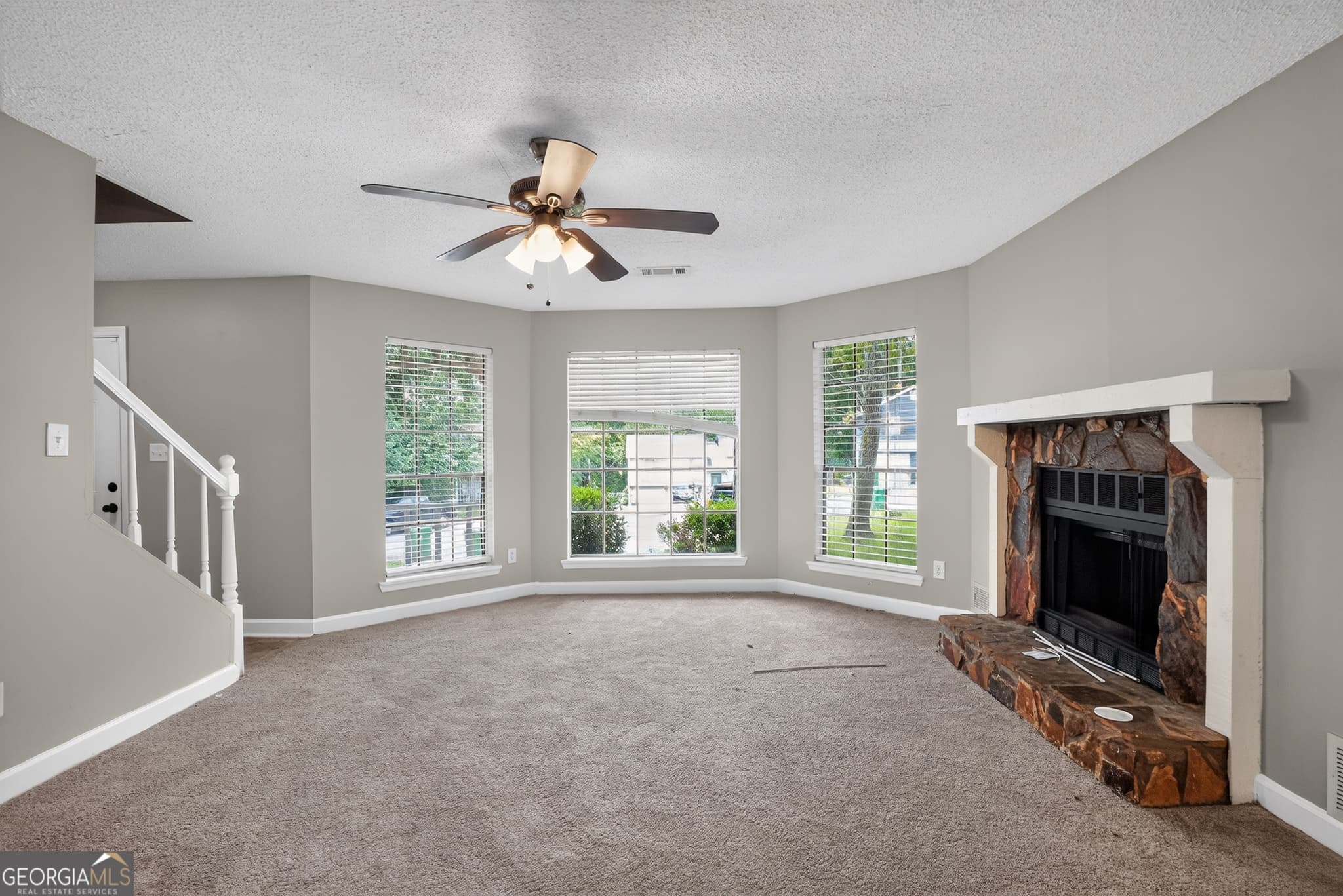 3 bedroom, 2.5 bathroom, 1,920 sq ft single family residence for sale at 939 Lake Drive Court, Stone Mountain, GA 30088 — photo 9