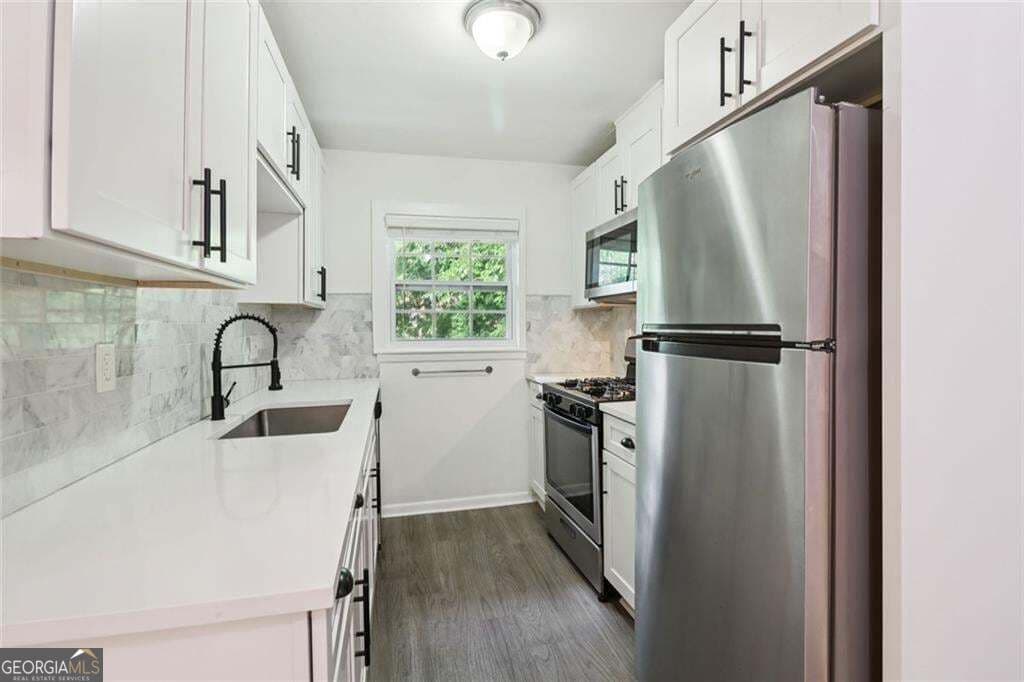 1 bedroom, 1 bathroom, 640 sq ft condominium for sale at 1284 Piedmont Avenue 12, Atlanta, GA 30309 — photo 2