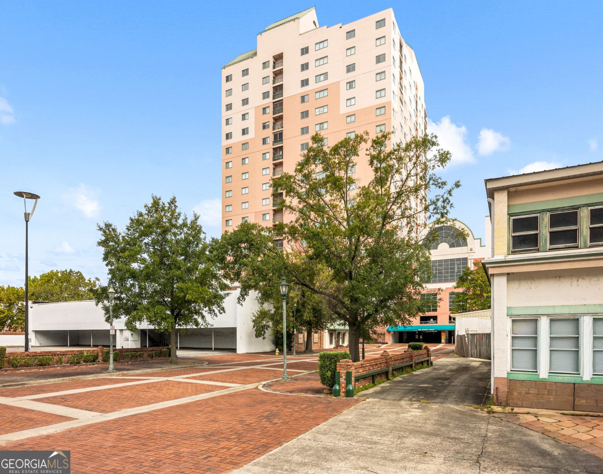 2 bedroom, 2 bathroom, 1,416 sq ft condominium for sale at 1 7th Street, Augusta, GA 30901 — photo 7