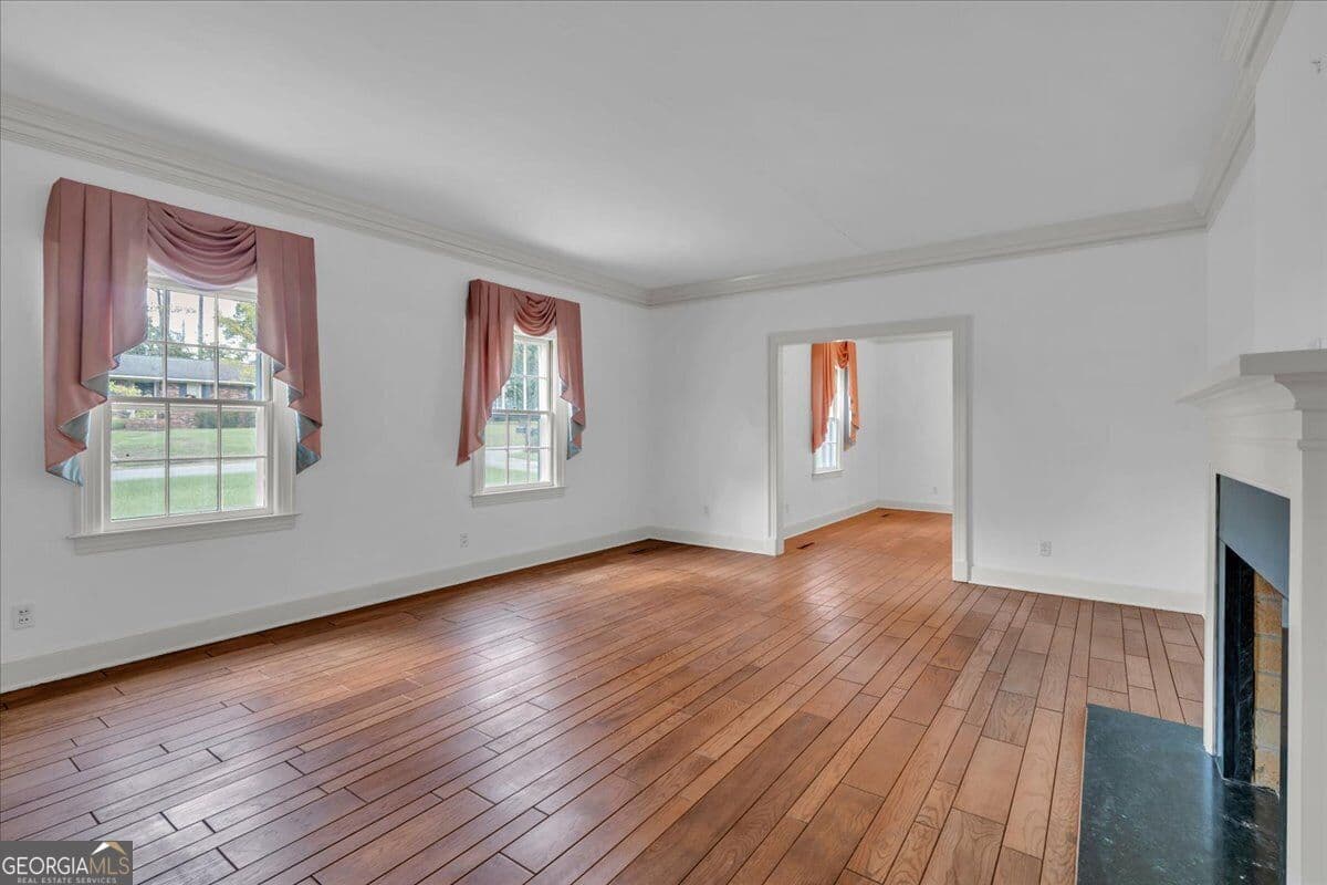 4 bedroom, 2 bathroom, 2,951 sq ft single family residence for sale at 1304 Canary St., Cordele, GA 31015 — photo 3
