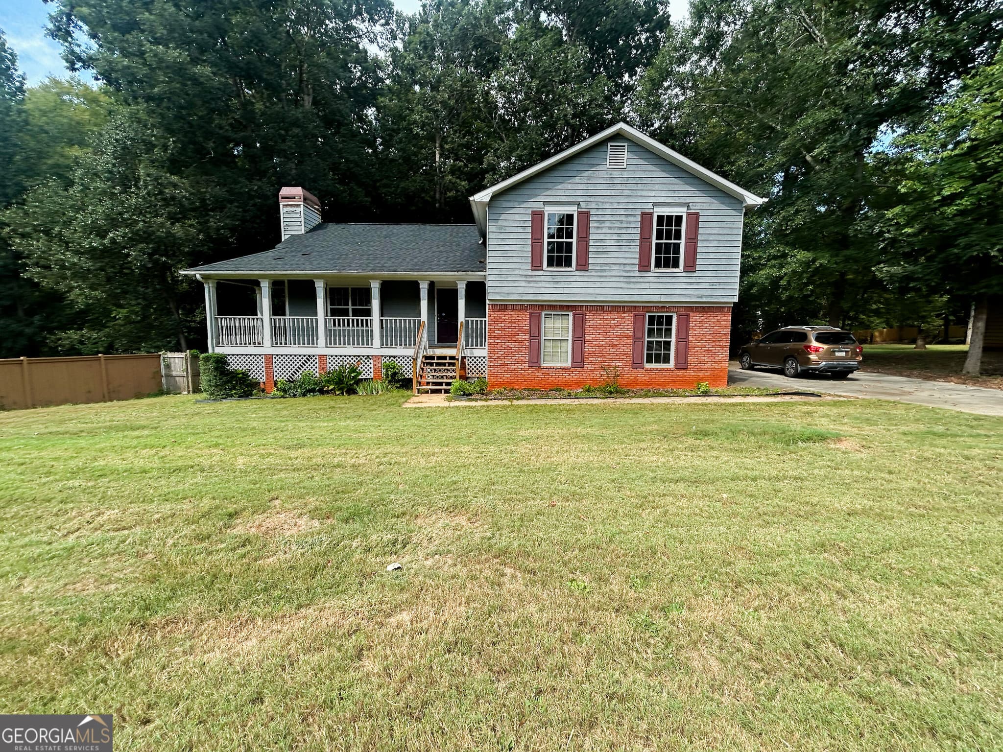 4 bedroom, 3 bathroom, 1,478 sq ft single family residence for sale at 255 Radcliffe Trace, Covington, GA 30016 — photo 1 of 13