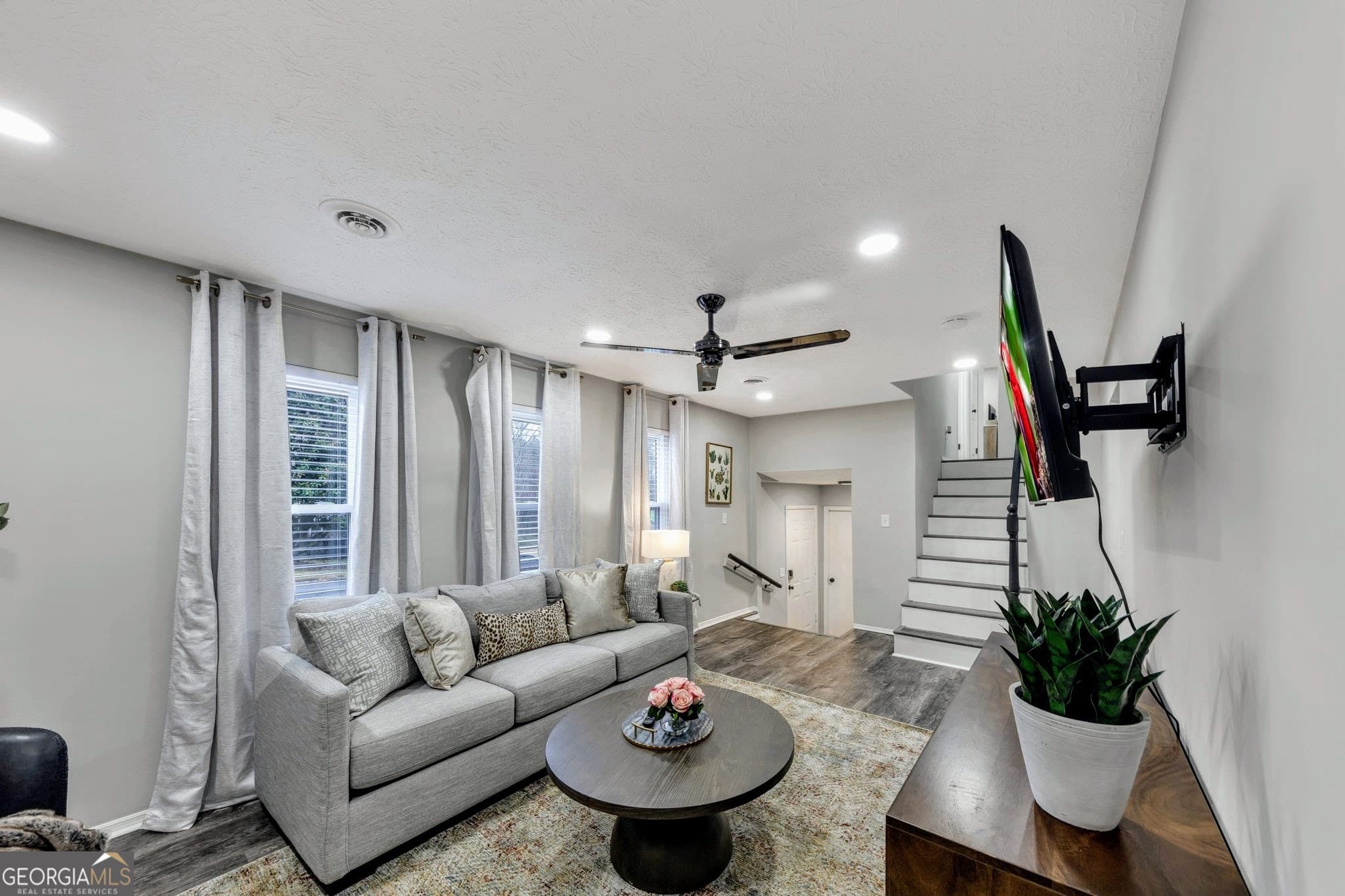 4 bedroom, 2 bathroom, 1,482 sq ft single family residence for rent at 3715 Clearwater Drive, South Fulton, GA 30349 for $4,600 a month — photo 4