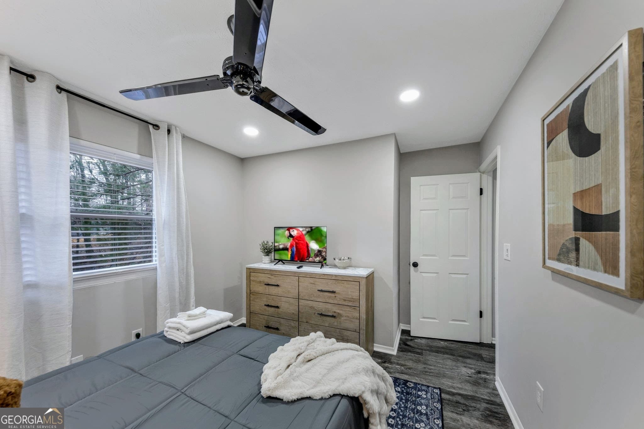 4 bedroom, 2 bathroom, 1,482 sq ft single family residence for rent at 3715 Clearwater Drive, South Fulton, GA 30349 for $4,600 a month — photo 8