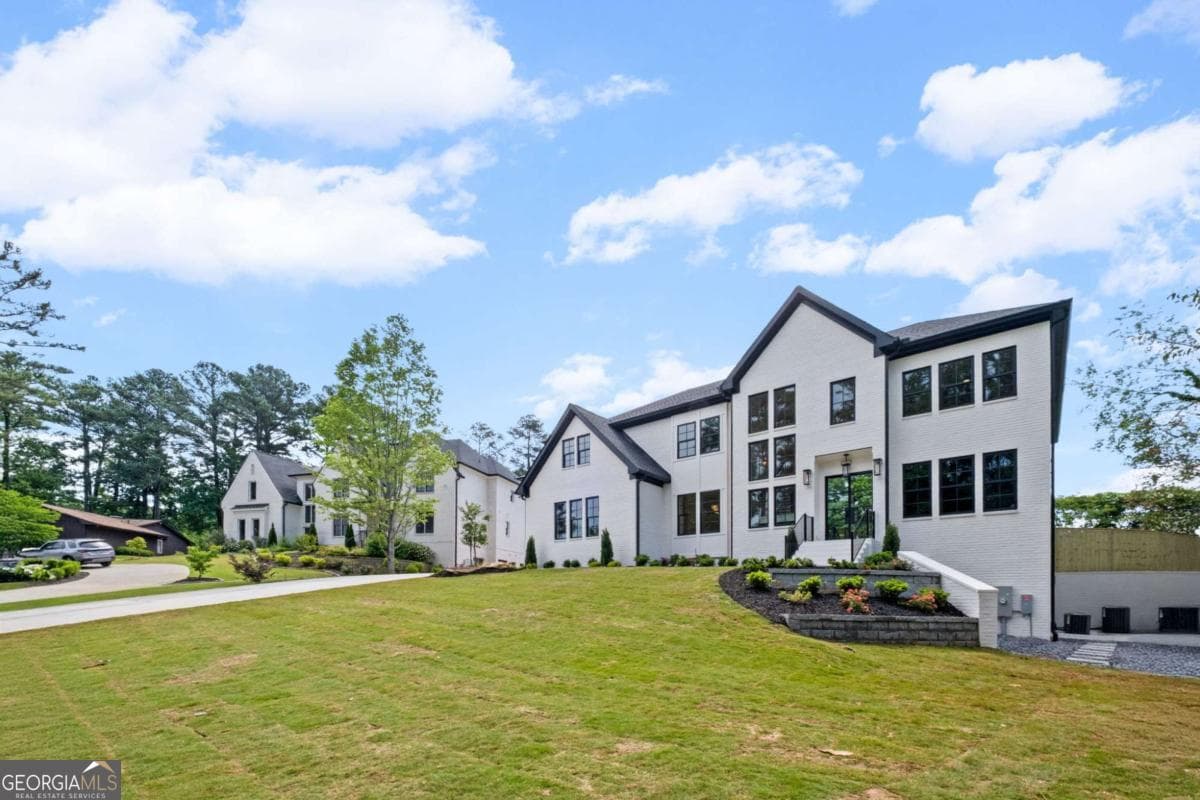6 bedroom, 6.5 bathroom single family residence for sale at 1081 Hershey Drive, Marietta, GA 30062 — photo 3
