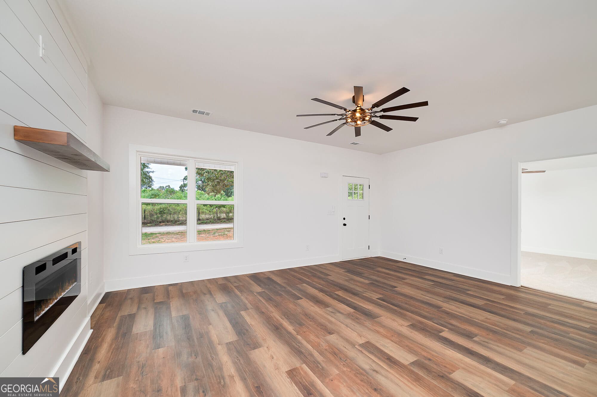 3 bedroom, 2 bathroom, 1,620 sq ft single family residence for sale at 1395 Edwards Road, Yatesville, GA 31097 — photo 10