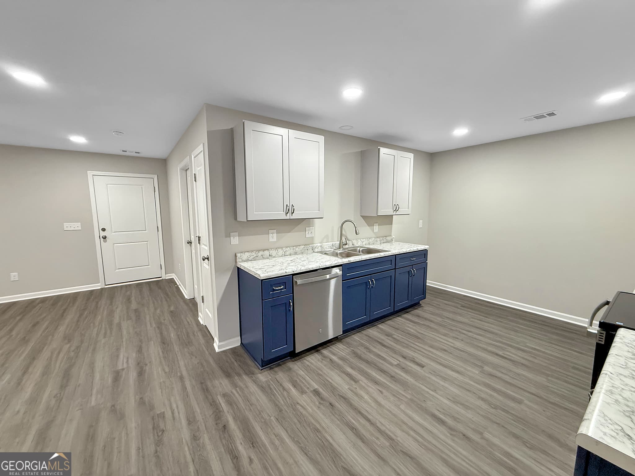 3 bedroom, 2 bathroom, 1,432 sq ft townhouse for sale at 309 Airman Boulevard, Warner Robins, GA 31088 — photo 10