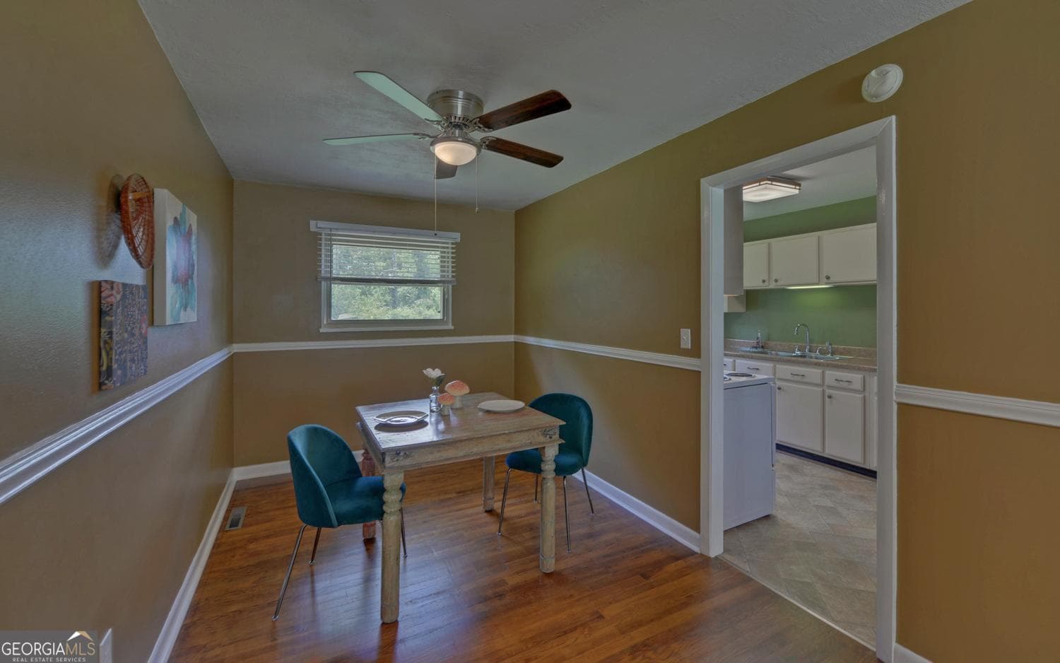 3 bedroom, 1.5 bathroom, 950 sq ft single family residence for sale at 60 Kelsey Drive, Hartwell, GA 30643 — photo 9
