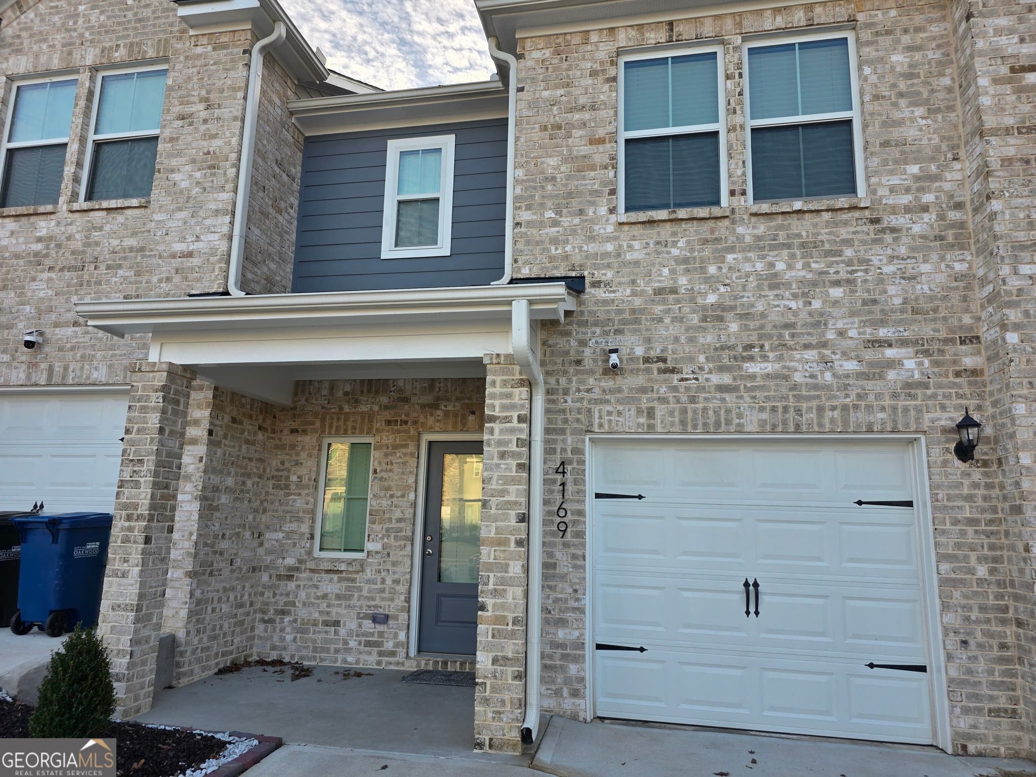 3 bedroom, 2.5 bathroom, 1,788 sq ft townhouse for rent at 4169 Oakwood Terrace Court, Oakwood, GA 30566 for $1,900 a month — photo 4