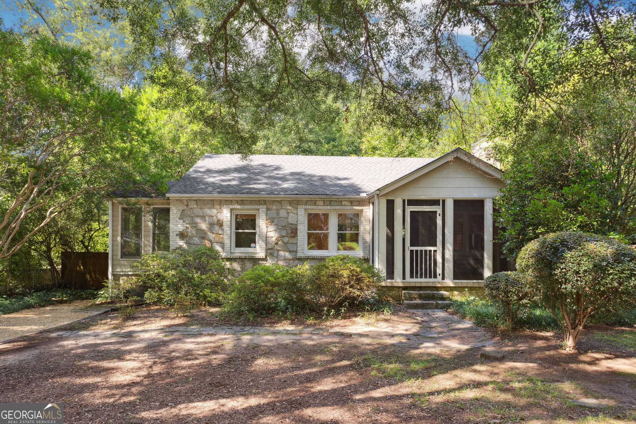 3 bedroom, 2 bathroom, 1,941 sq ft single family residence sold at 385 Sunset Drive, Athens, GA 30606
