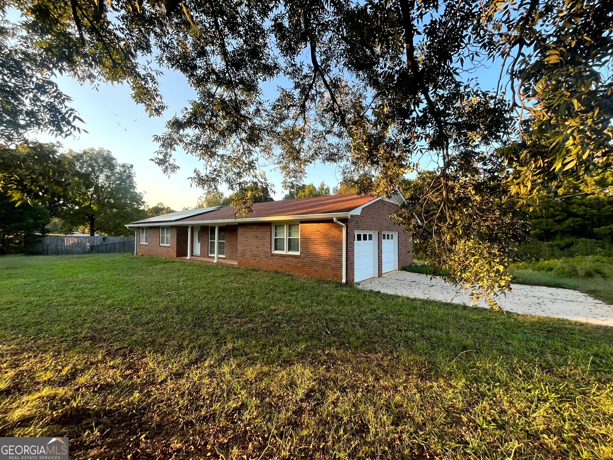 3 bedroom, 2 bathroom, 1,425 sq ft single family residence for sale at 8750 Sandy Cross Road, Carnesville, GA 30521 — photo 6