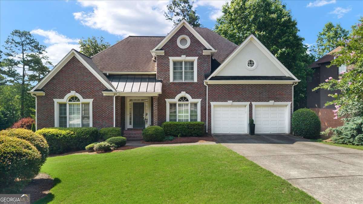 5 bedroom, 4 bathroom single family residence sold at 4906 Chimney Oaks Drive, Mableton, GA 30126