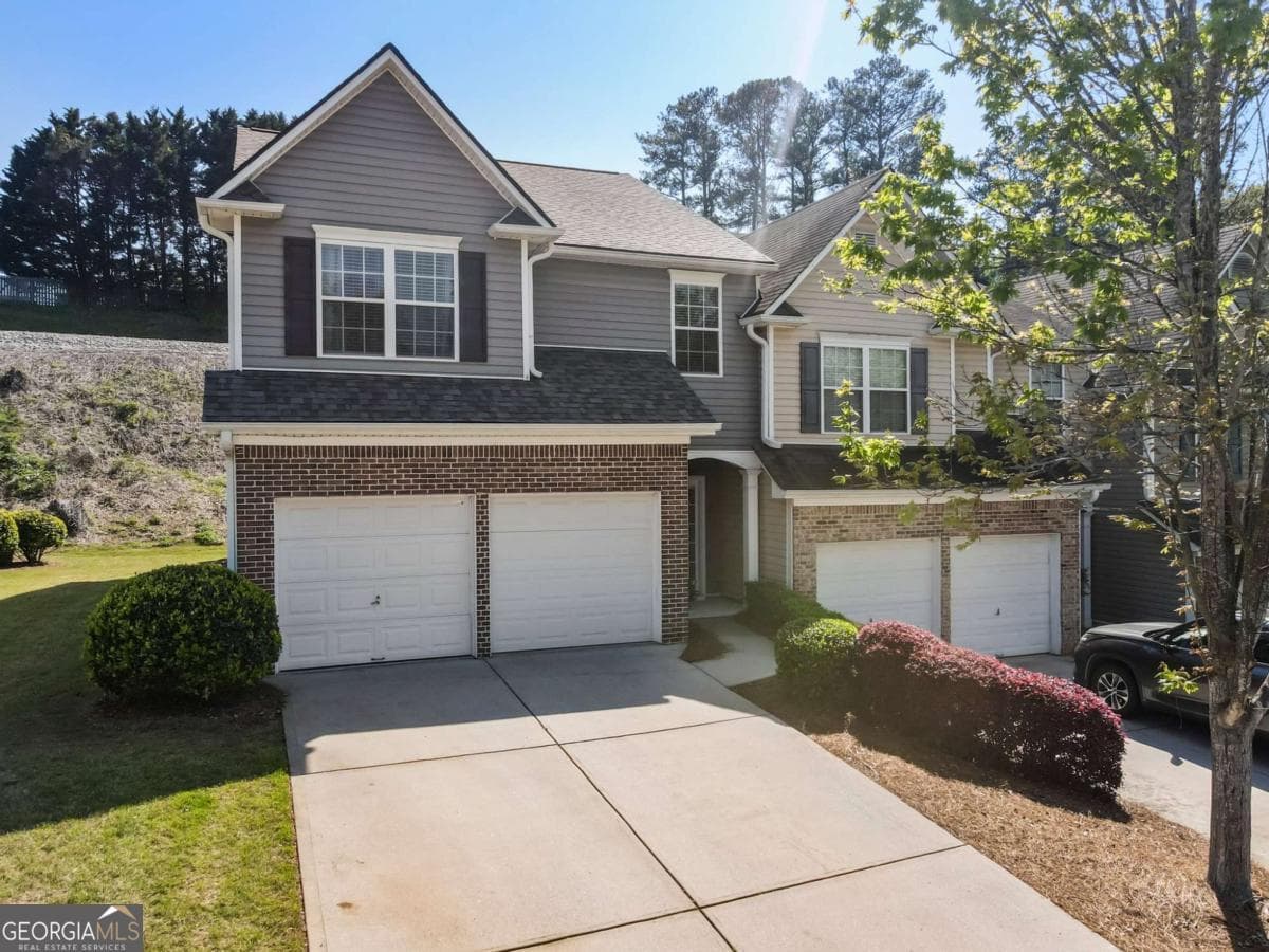 3 bedroom, 2.5 bathroom, 1,893 sq ft townhouse sold at 2293 BAKER STATION Drive, Acworth, GA 30101