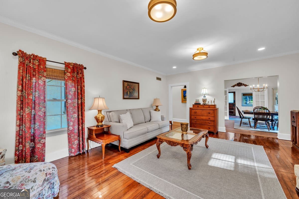 3 bedroom, 2 bathroom, 2,173 sq ft single family residence for sale at 613 N 3rd Street, Vienna, GA 31092 — photo 6