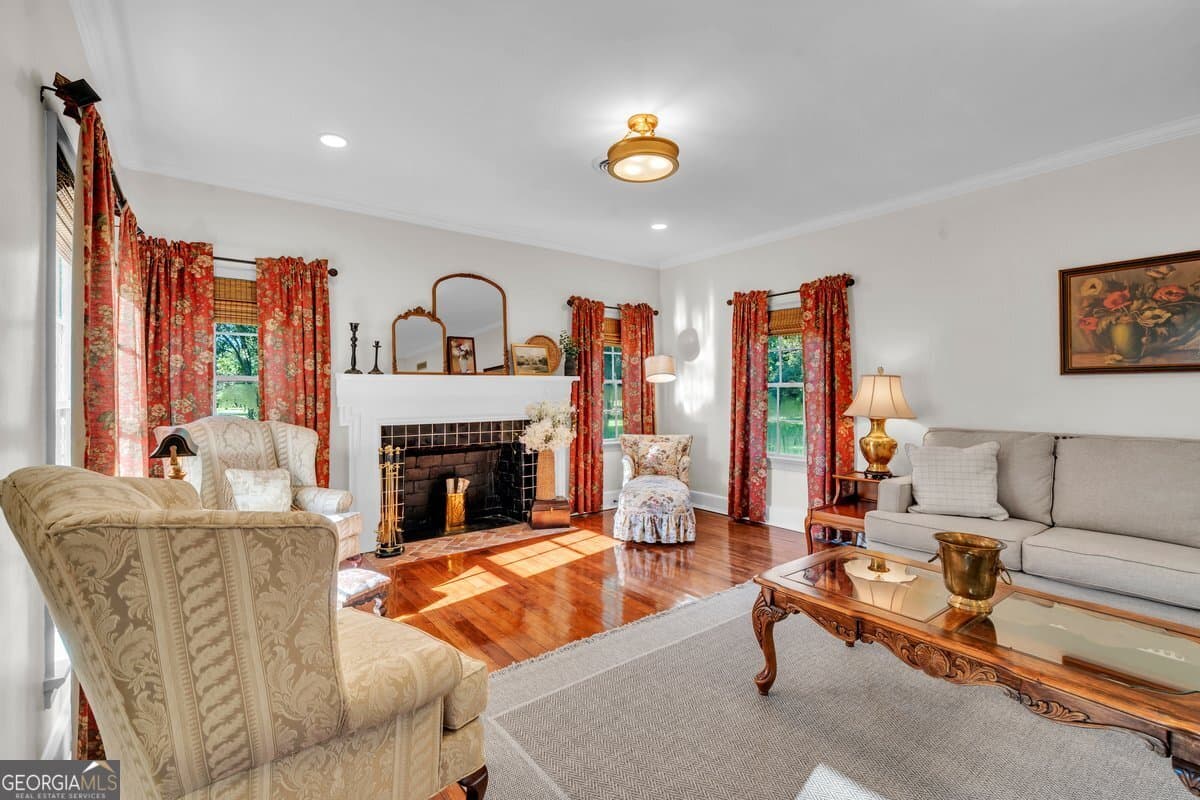 3 bedroom, 2 bathroom, 2,173 sq ft single family residence for sale at 613 N 3rd Street, Vienna, GA 31092 — photo 4