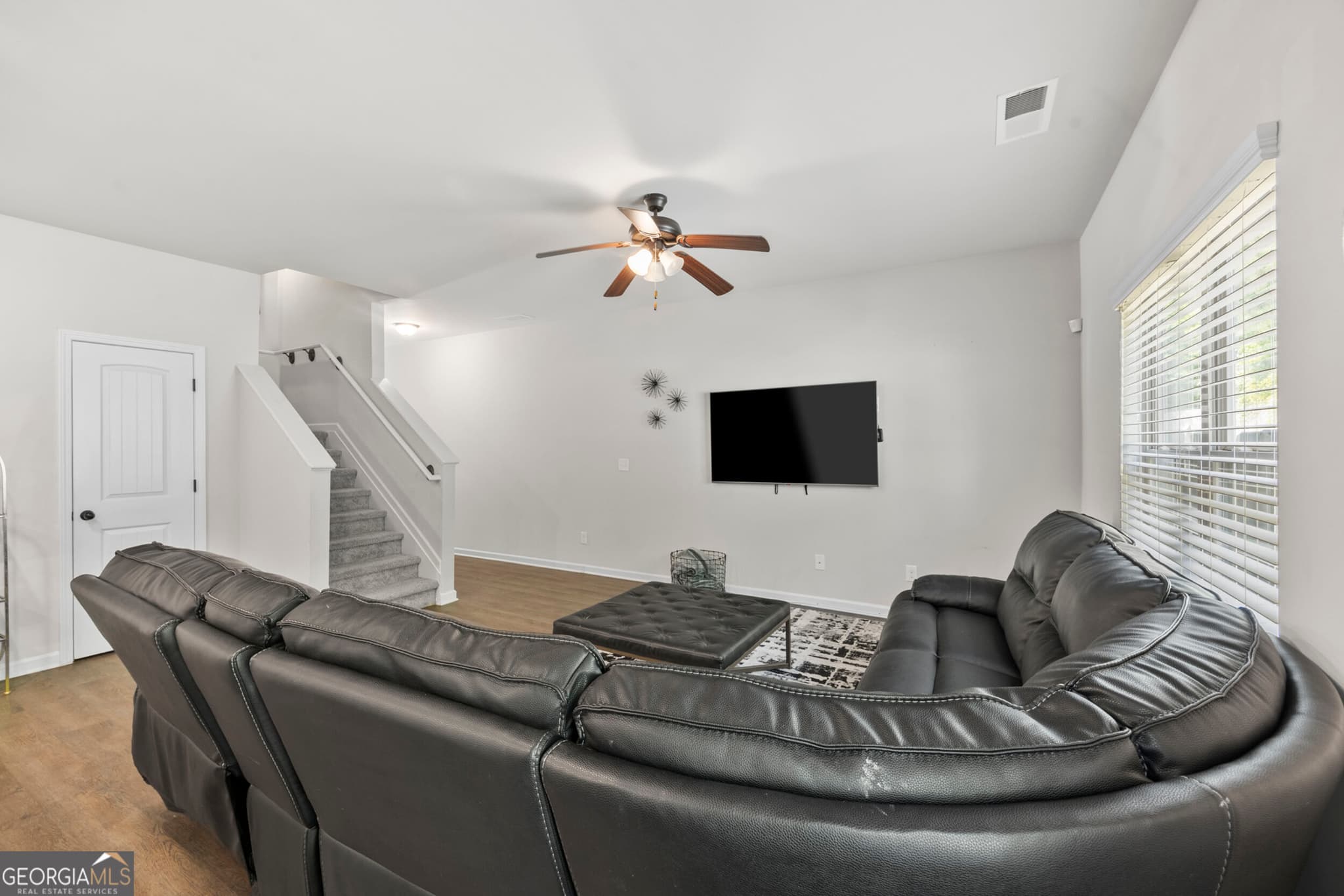 3 bedroom, 3 bathroom, 1,700 sq ft townhouse for sale at 1032 McConaughy Court, Mcdonough, GA 30253 — photo 8
