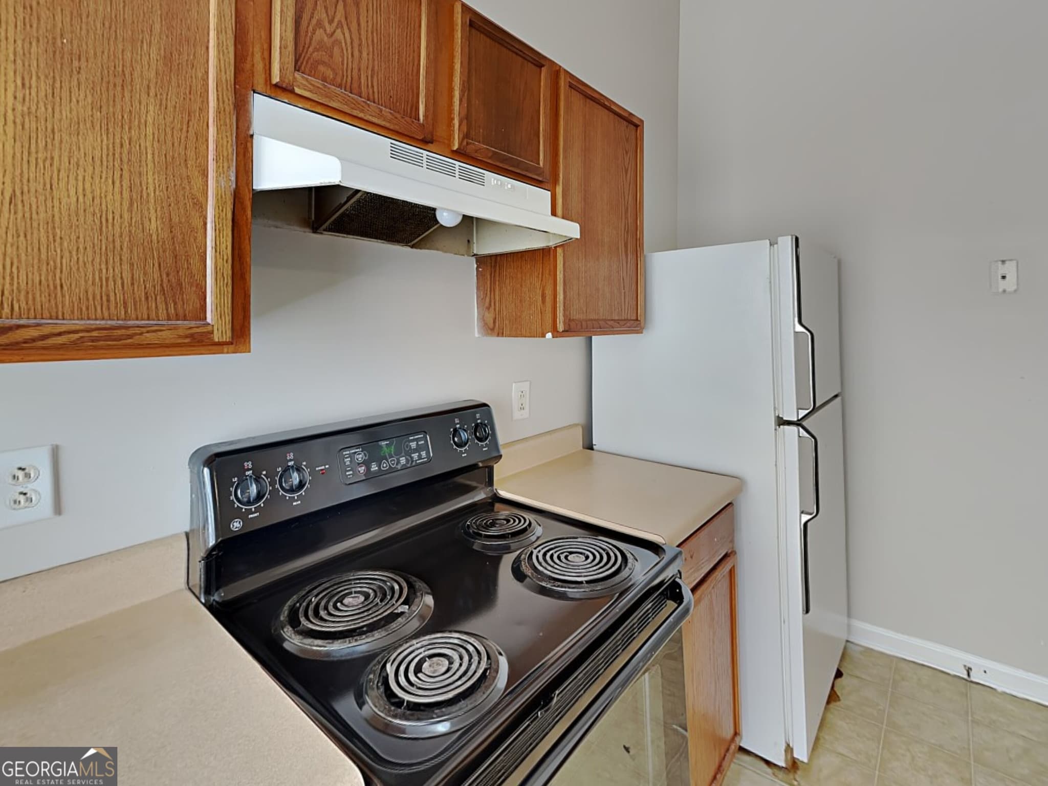 4 bedroom, 2 bathroom single family residence for sale at 2440 Vine Street, Union City, GA 30291 — photo 6