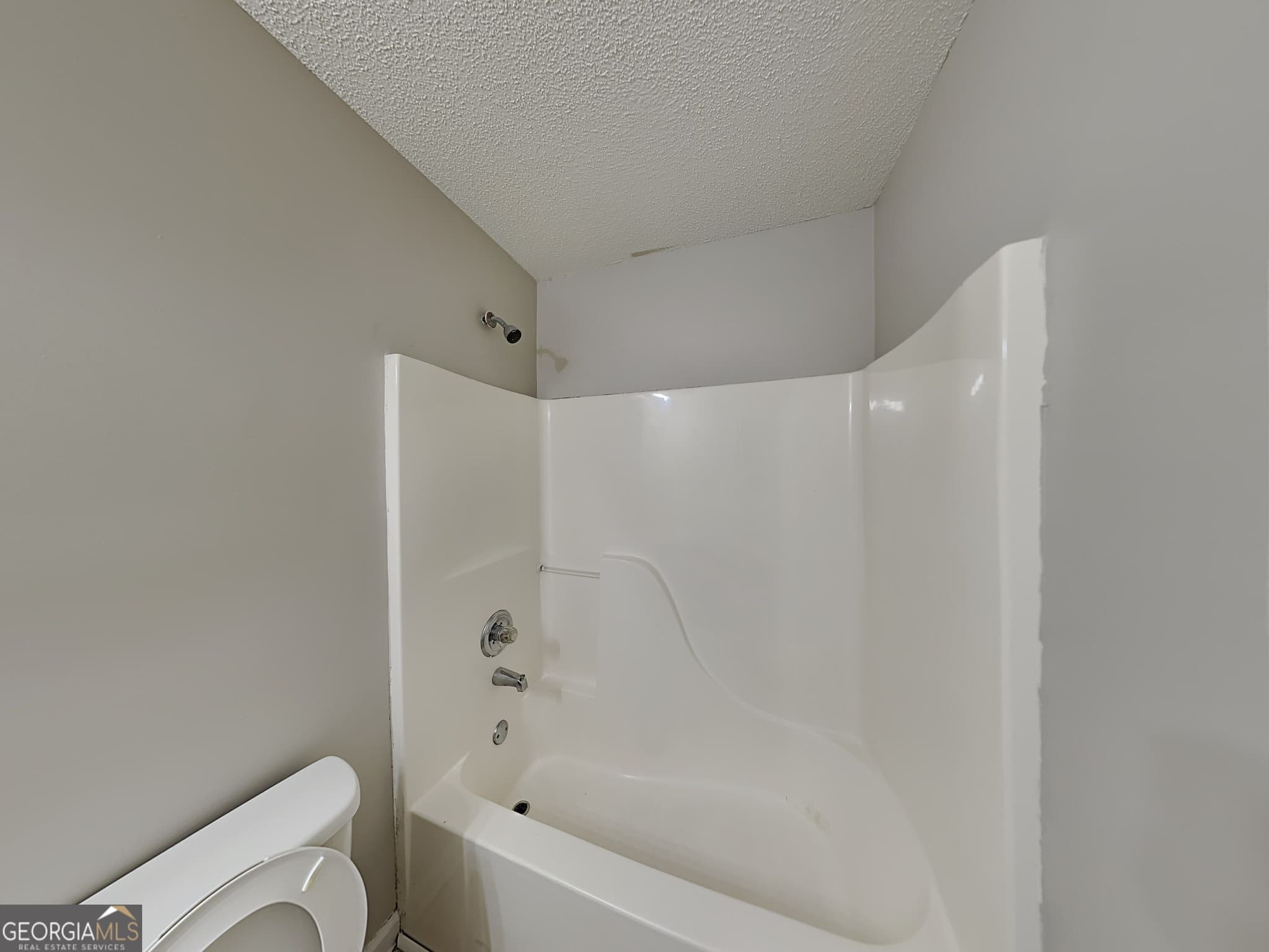 4 bedroom, 2 bathroom single family residence for sale at 2440 Vine Street, Union City, GA 30291 — photo 8