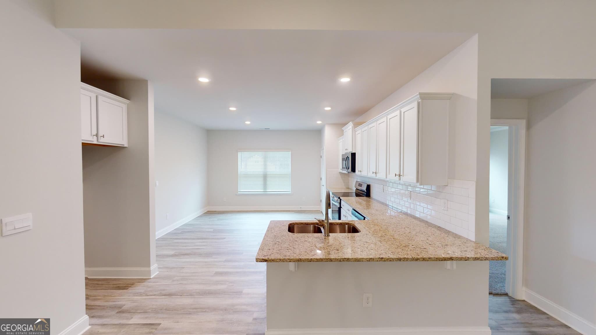 4 bedroom, 2.5 bathroom, 2,505 sq ft single family residence for sale at 1101 Stiles Crossing 75, Griffin, GA 30223 — photo 5