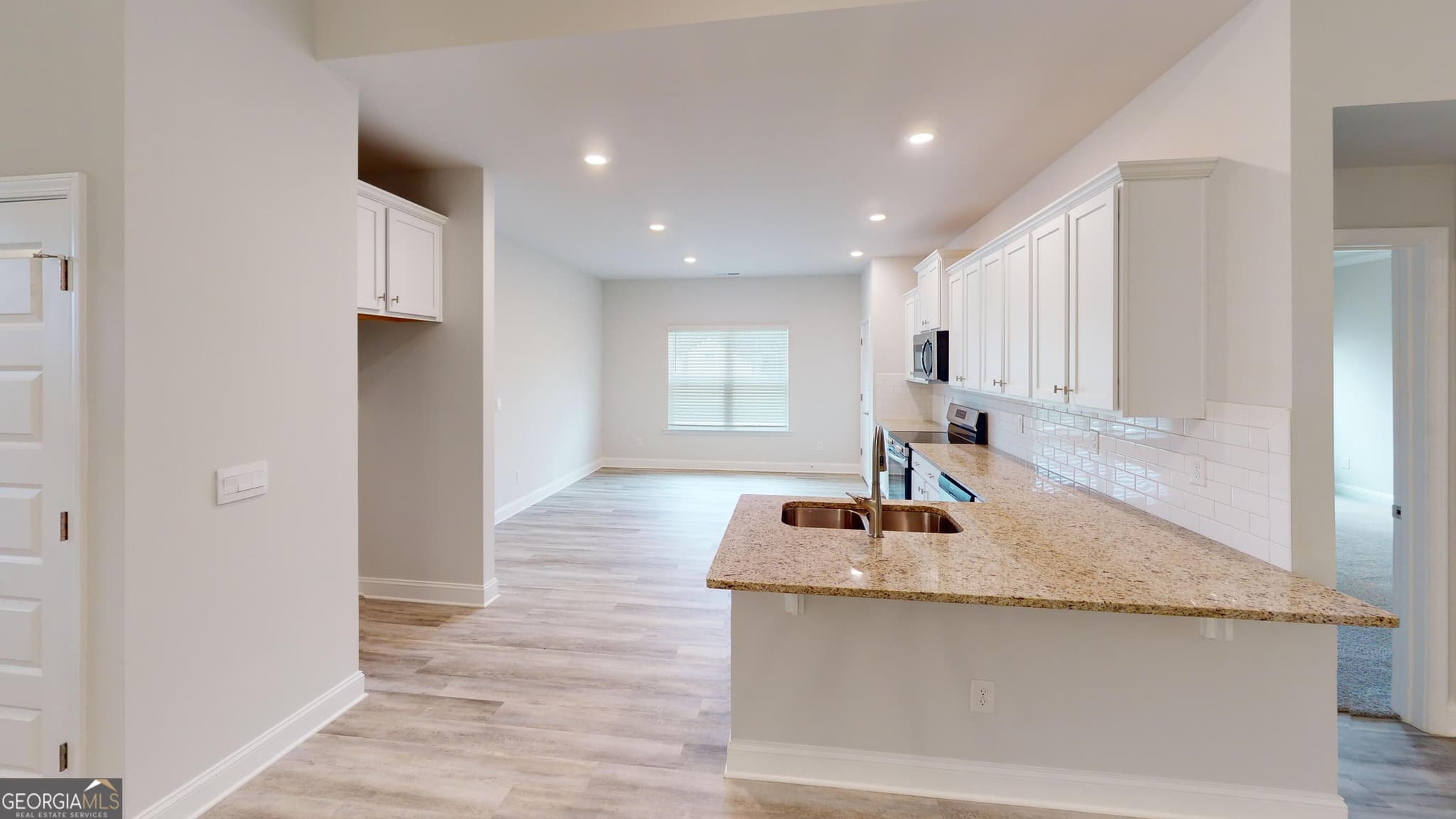 4 bedroom, 2.5 bathroom, 2,505 sq ft single family residence for sale at 1101 Stiles Crossing 75, Griffin, GA 30223 — photo 9