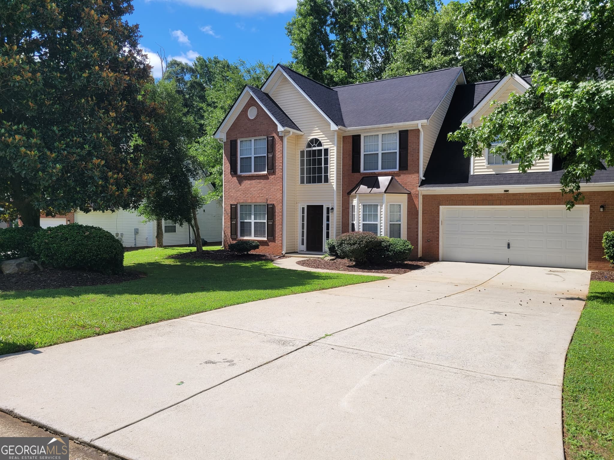 4 bedroom, 2.5 bathroom, 2,307 sq ft single family residence for sale at 3731 Rainover Drive, Decatur, GA 30034 — photo 3