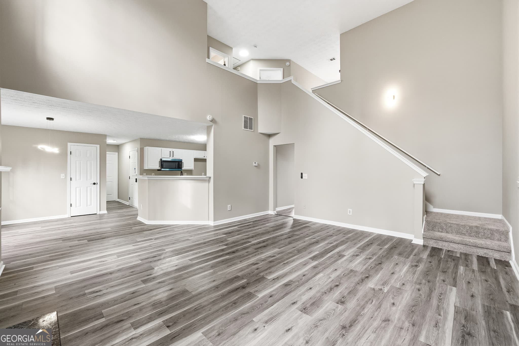4 bedroom, 2.5 bathroom, 2,307 sq ft single family residence for sale at 3731 Rainover Drive, Decatur, GA 30034 — photo 9