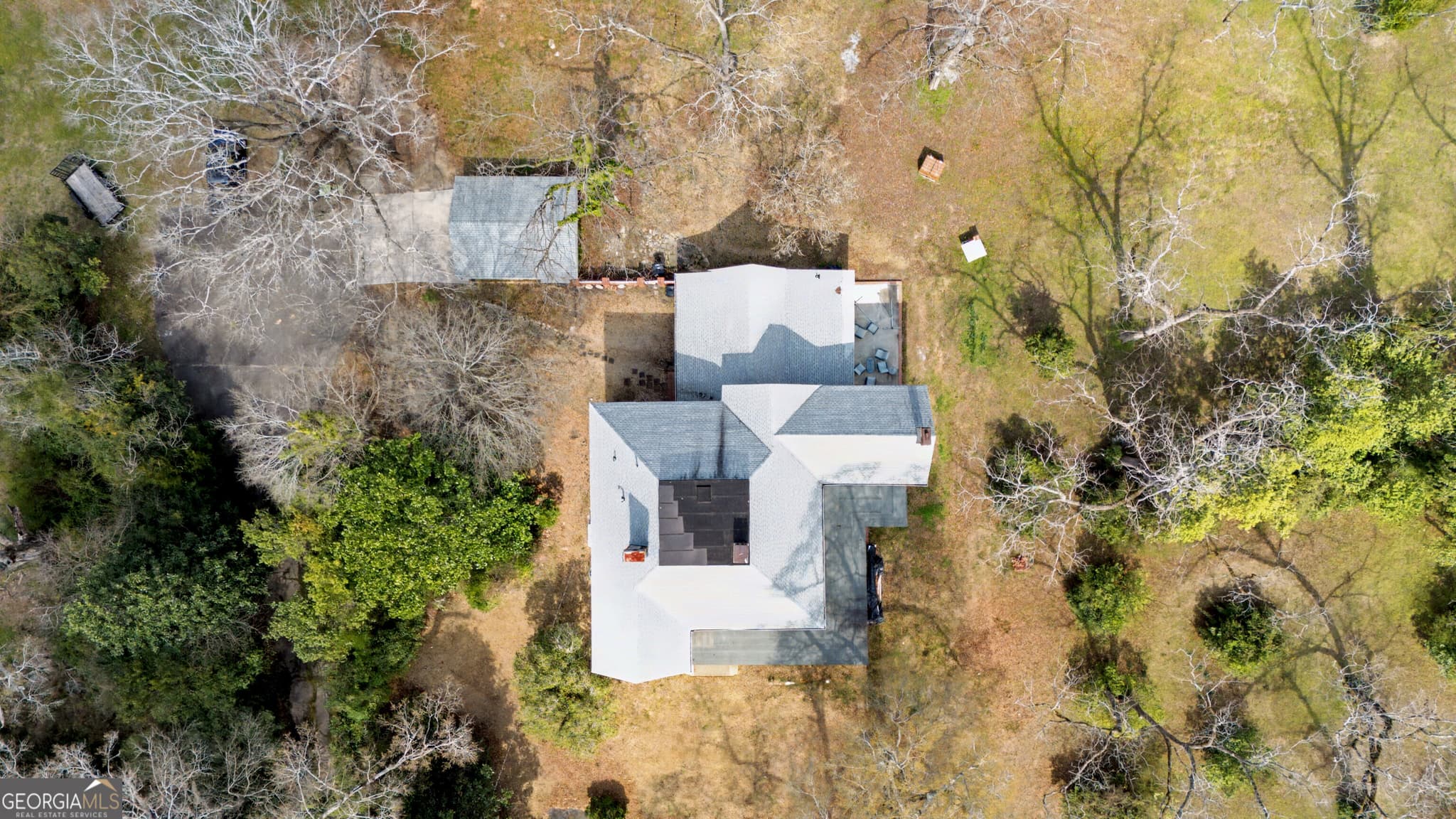 5 bedroom, 3 bathroom, 4,877 sq ft single family residence for sale at 275 Rose Avenue, Barnesville, GA 30204 — photo 5