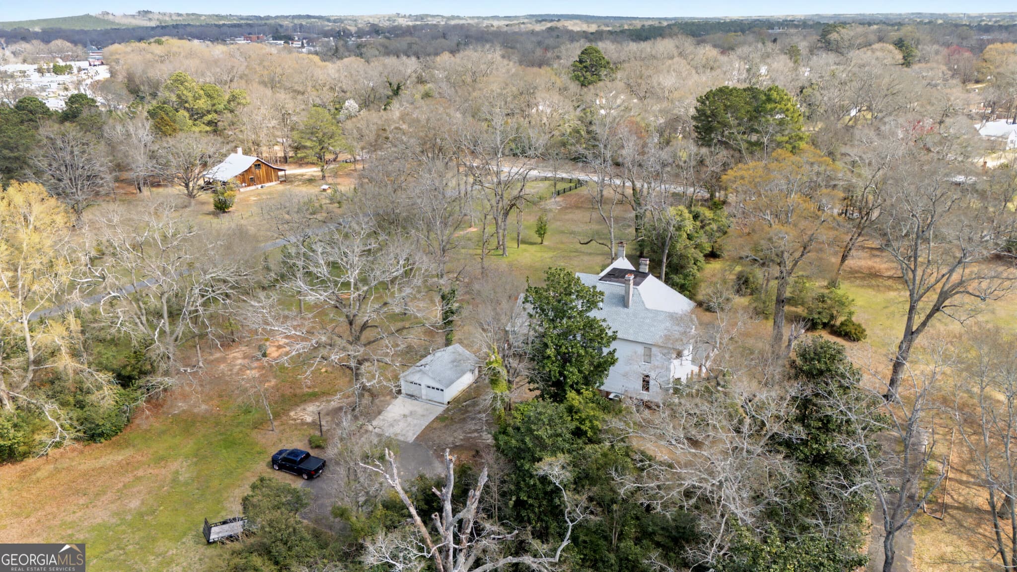 5 bedroom, 3 bathroom, 4,877 sq ft single family residence for sale at 275 Rose Avenue, Barnesville, GA 30204 — photo 9