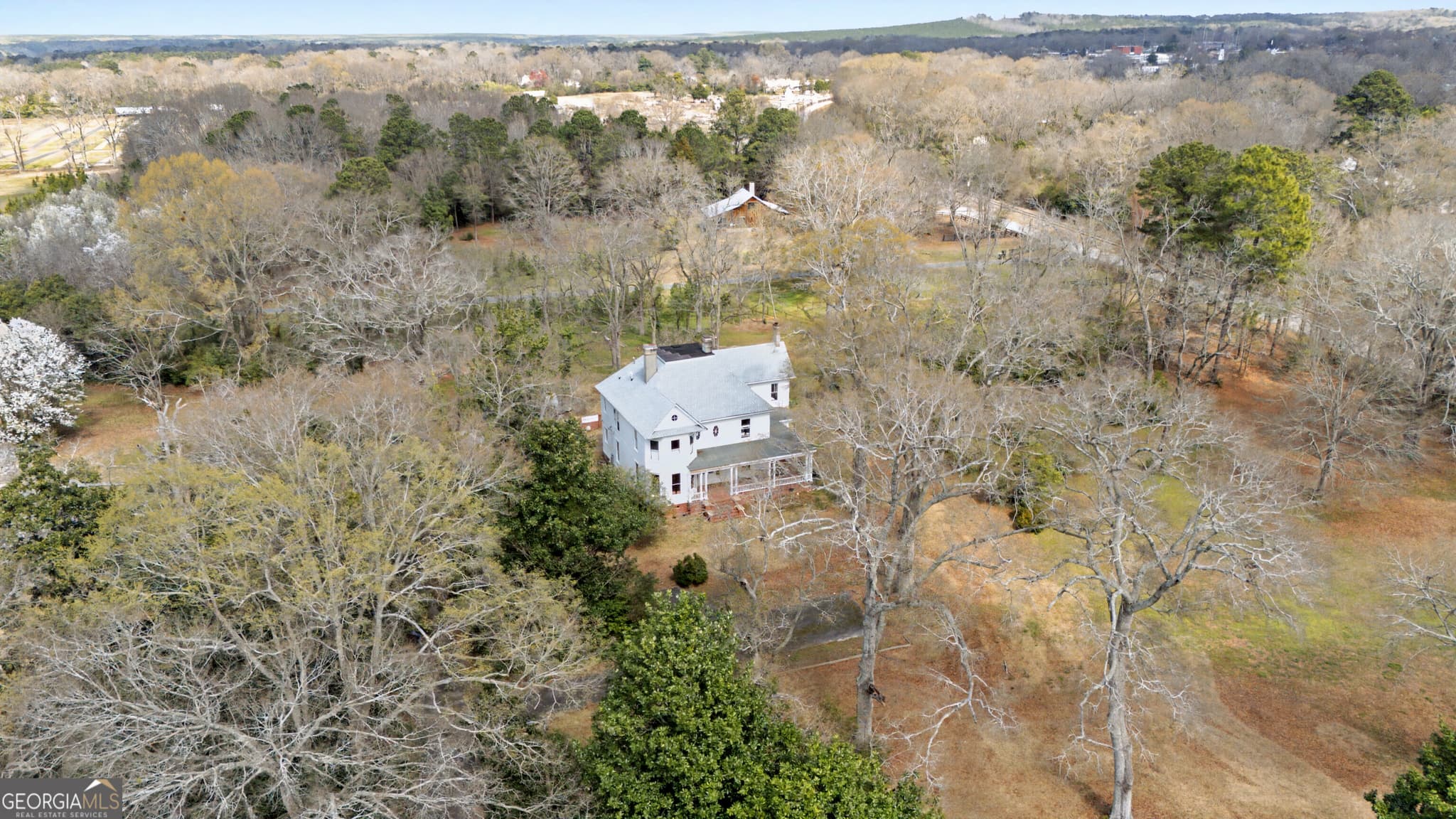5 bedroom, 3 bathroom, 4,877 sq ft single family residence for sale at 275 Rose Avenue, Barnesville, GA 30204 — photo 8