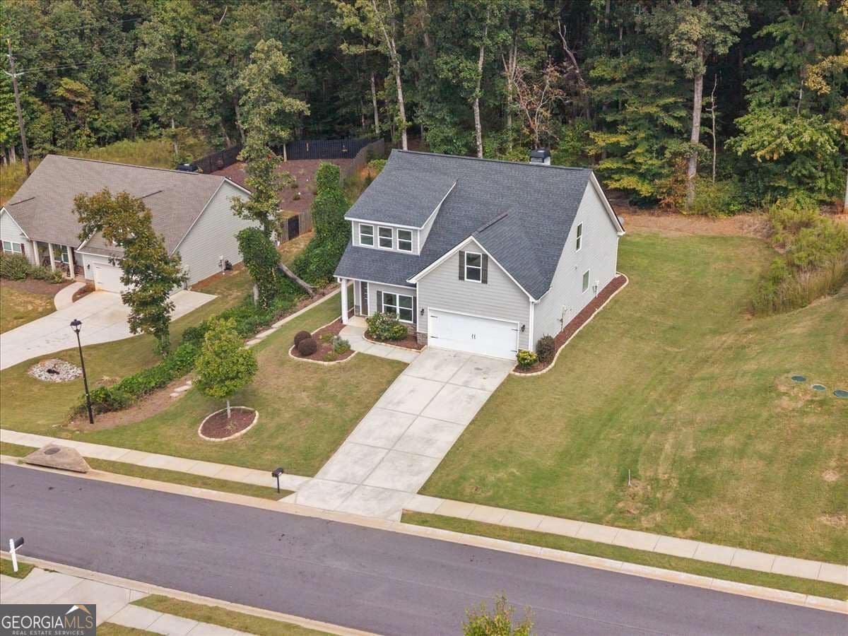 4 bedroom, 2.5 bathroom, 2,500 sq ft single family residence for sale at 4462 Highland Gate Parkway, Gainesville, GA 30506 — photo 3