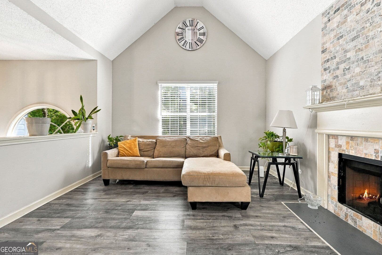 3 bedroom, 2 bathroom, 1,822 sq ft single family residence for sale at 1568 Pine Circle, Austell, GA 30168 — photo 6