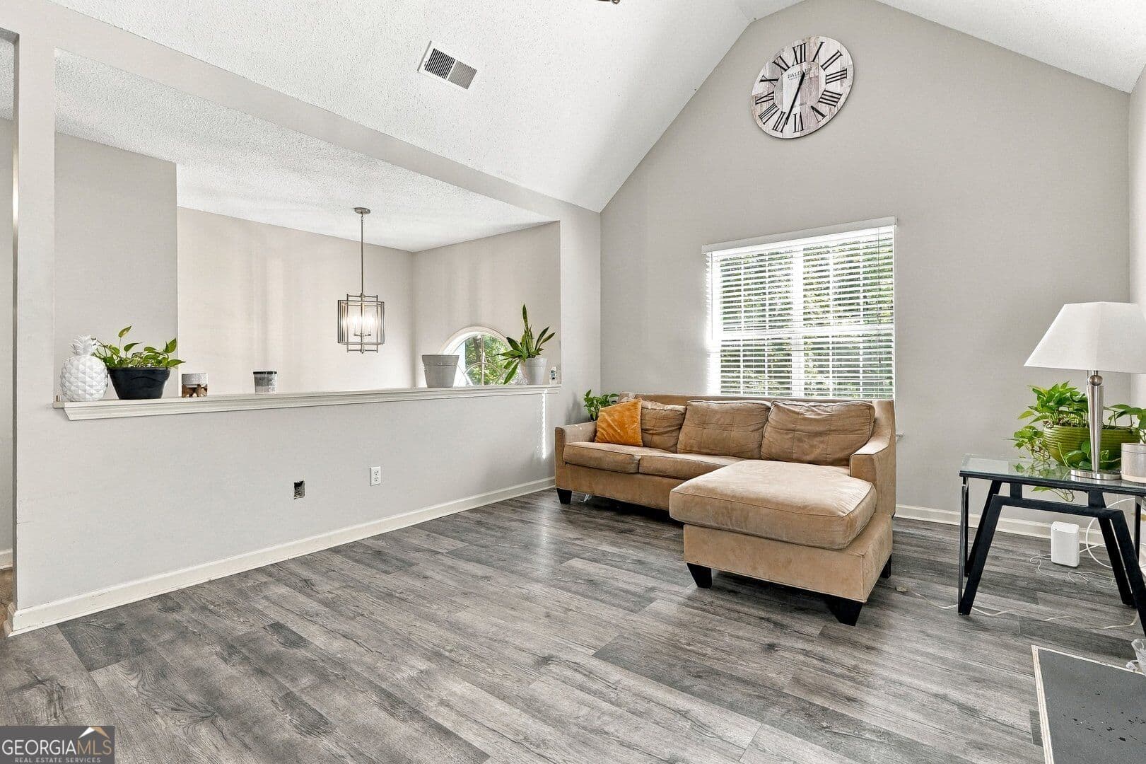 3 bedroom, 2 bathroom, 1,822 sq ft single family residence for sale at 1568 Pine Circle, Austell, GA 30168 — photo 5