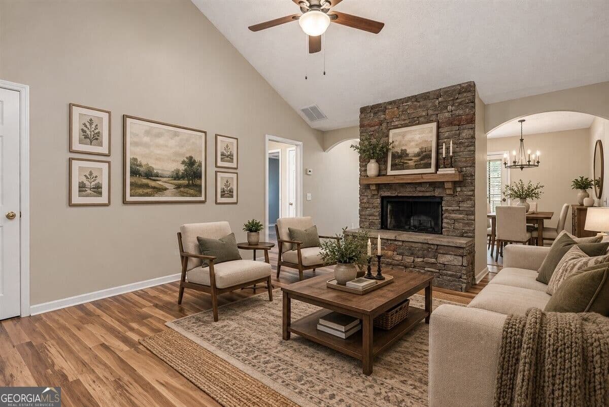 3 bedroom, 2 bathroom, 1,469 sq ft single family residence for sale at 417 Beacon Drive, Maysville, GA 30558 — photo 4