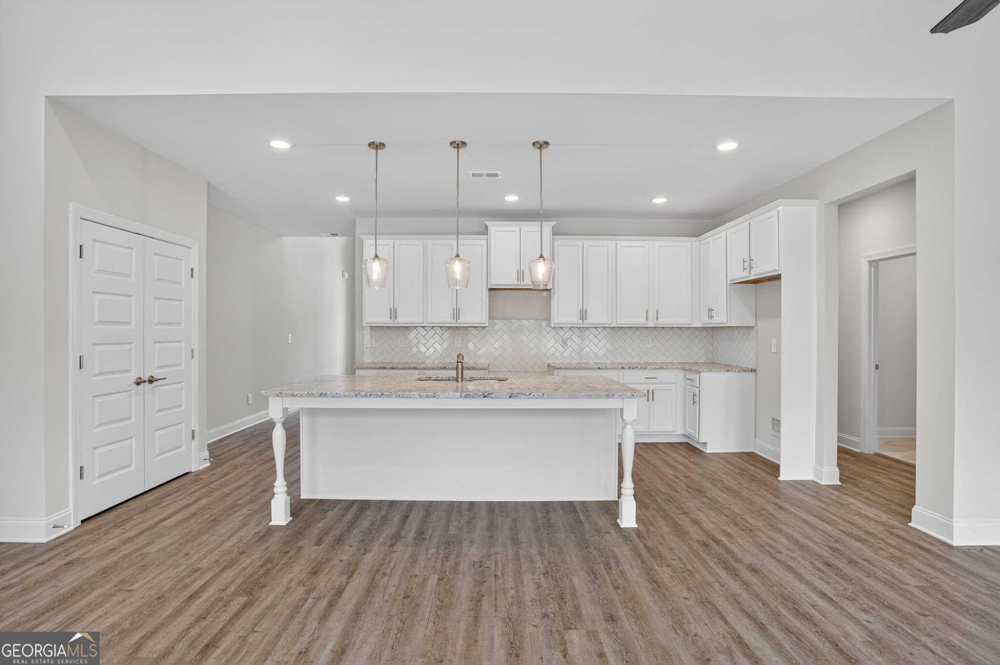 4 bedroom, 2.5 bathroom, 2,443 sq ft single family residence for sale at 5090 Tower View Trail 37G, Snellville, GA 30039 — photo 6