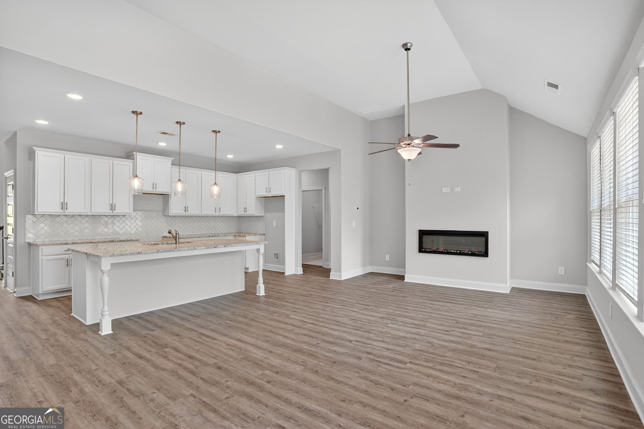 4 bedroom, 2.5 bathroom, 2,443 sq ft single family residence for sale at 5090 Tower View Trail 37G, Snellville, GA 30039 — photo 10