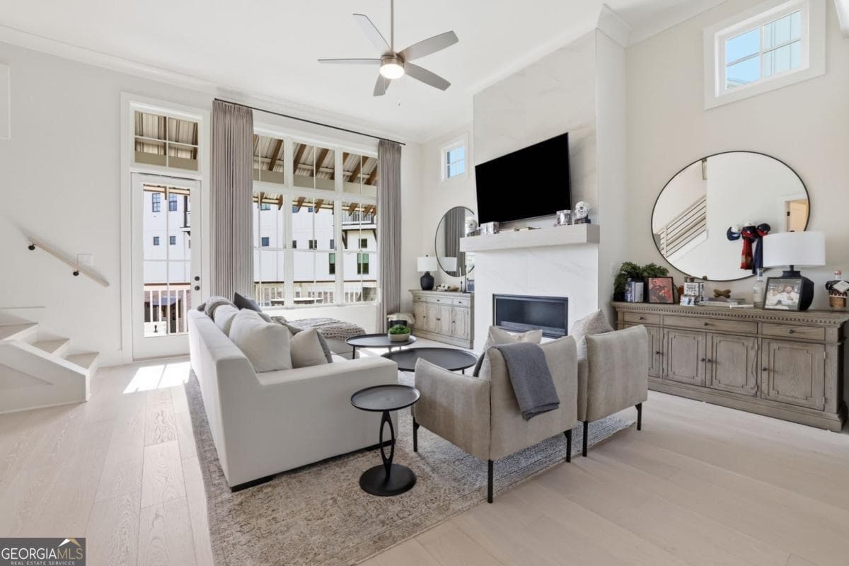 3 bedroom, 3.5 bathroom, 2,660 sq ft townhouse for sale at 2013 Parkstead Lane, Milton, GA 30004 — photo 5