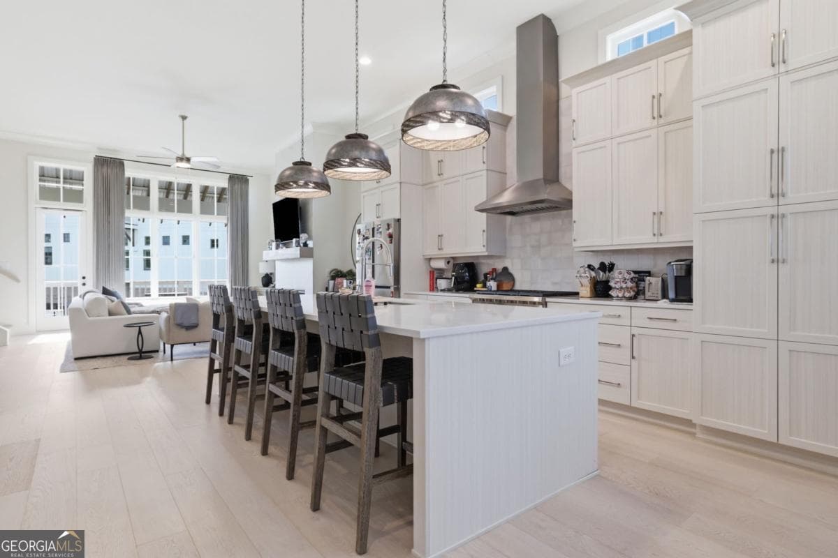 3 bedroom, 3.5 bathroom, 2,660 sq ft townhouse for sale at 2013 Parkstead Lane, Milton, GA 30004 — photo 4