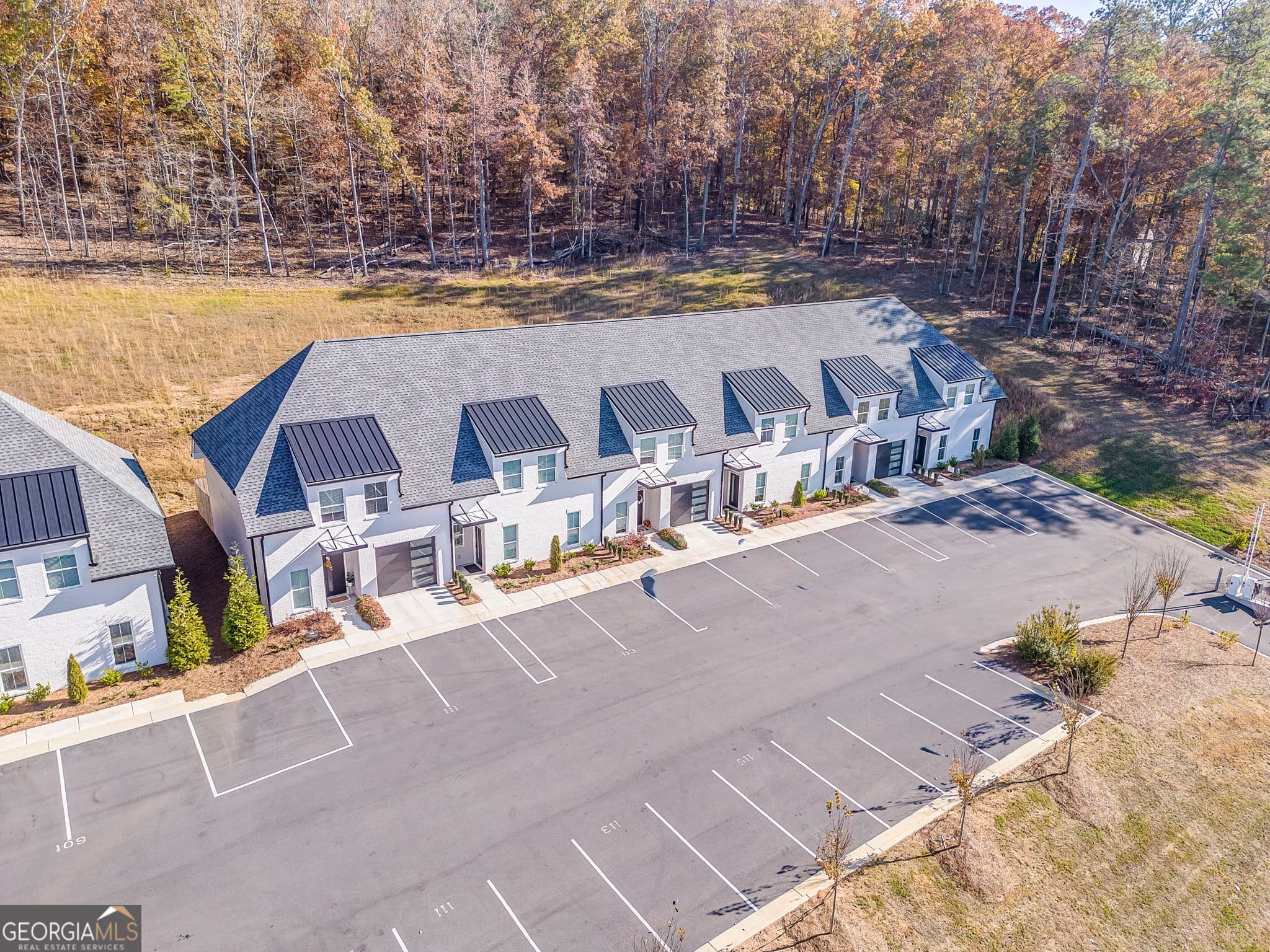 4 bedroom, 3 bathroom, 1,911 sq ft townhouse for rent at 93 Chateau Drive, Rome, GA 30161 for $2,200 a month