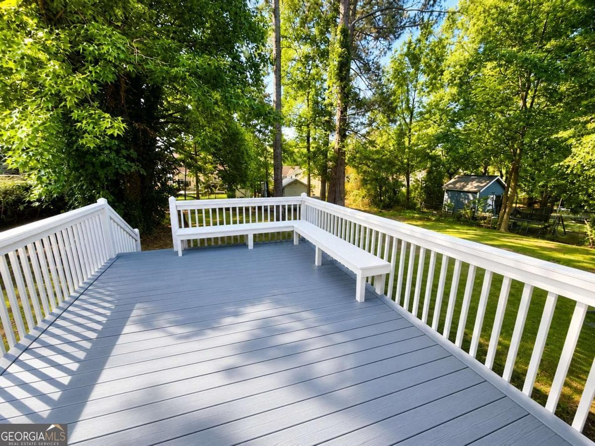 4 bedroom, 2.5 bathroom, 1,104 sq ft single family residence for sale at 1683 Spoonbill Road, Jonesboro, GA 30238 — photo 7