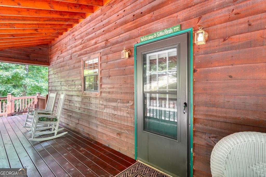 3 bedroom, 3 bathroom, 1,884 sq ft cabin,single family residence under contract at 96 Taylors Court, Blairsville, GA 30512 — photo 5
