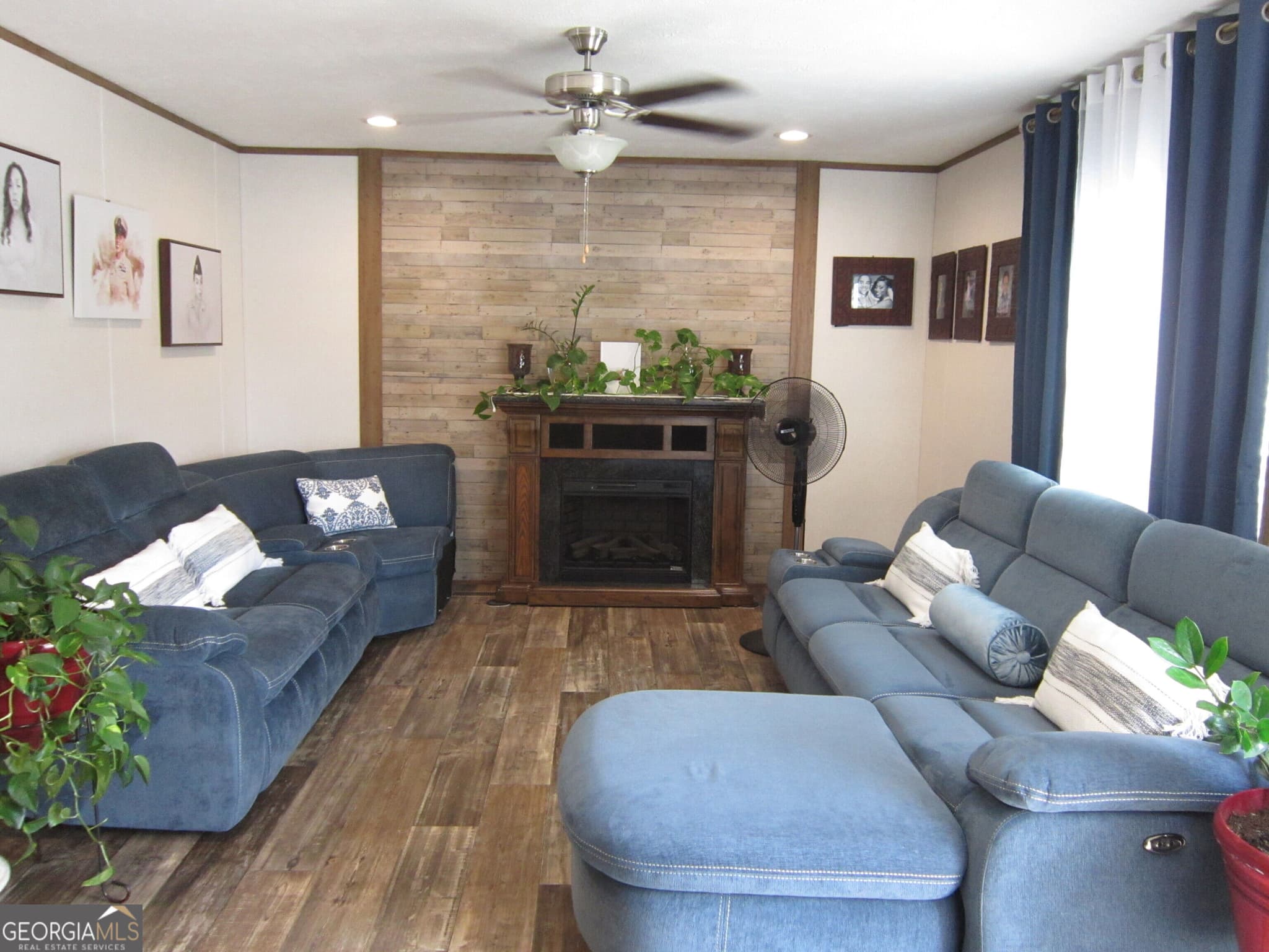 3 bedroom, 2 bathroom, 1,568 sq ft manufactured home,single family residence for sale at 374 Robin Lane # 374R, Mcdonough, GA 30253 — photo 3